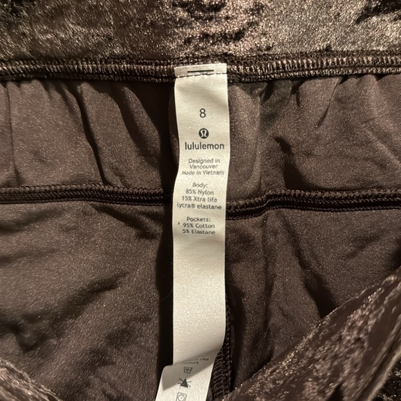 Limited edition velvet lululemon joggers - Picture 4 of 4